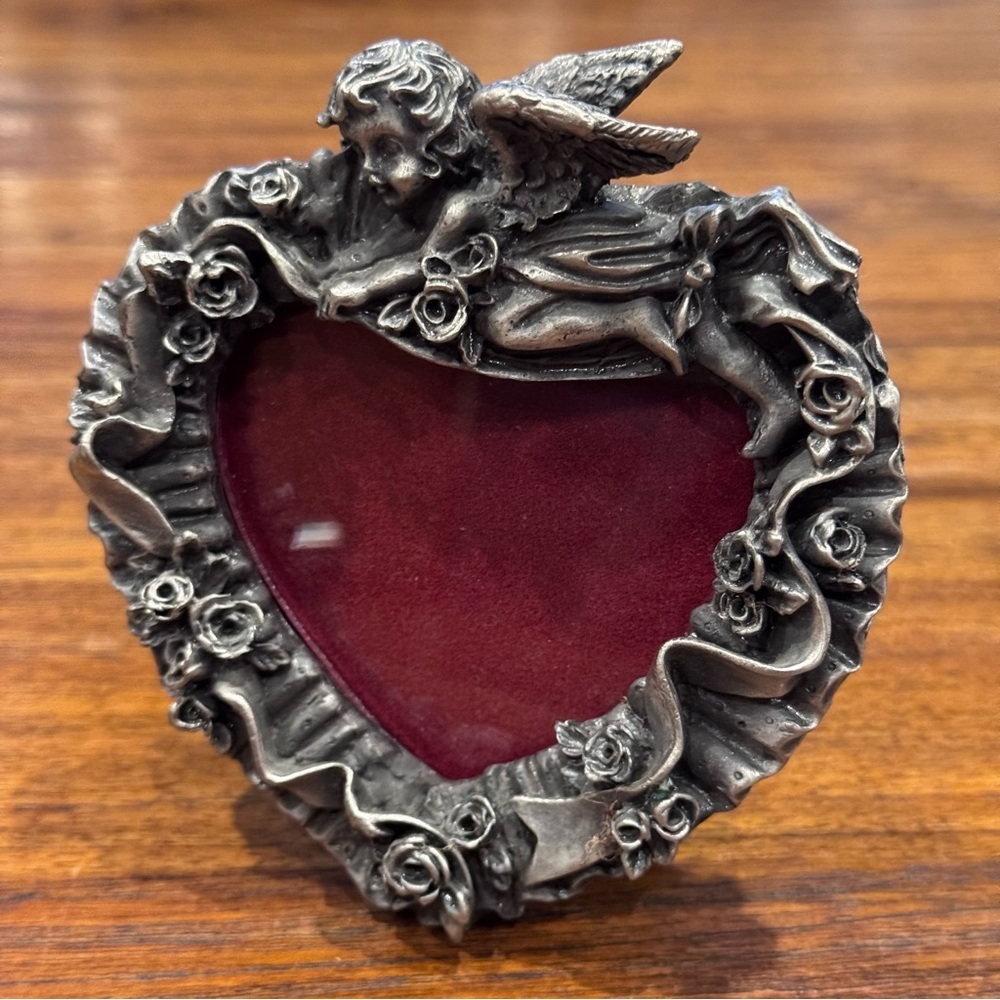 Vintage Pewter Heart Shape Angel Picture Frame Valentine Day